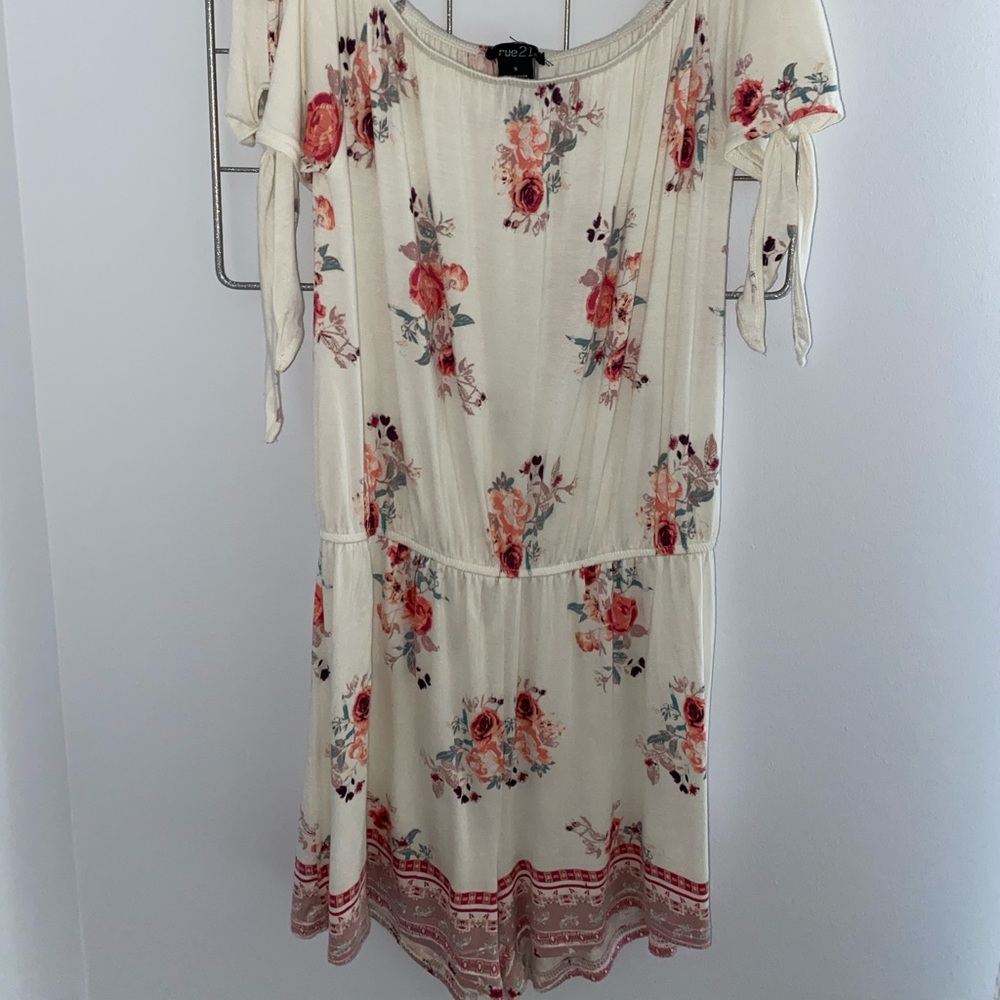 Rue21 off the shoulder cream floral romper